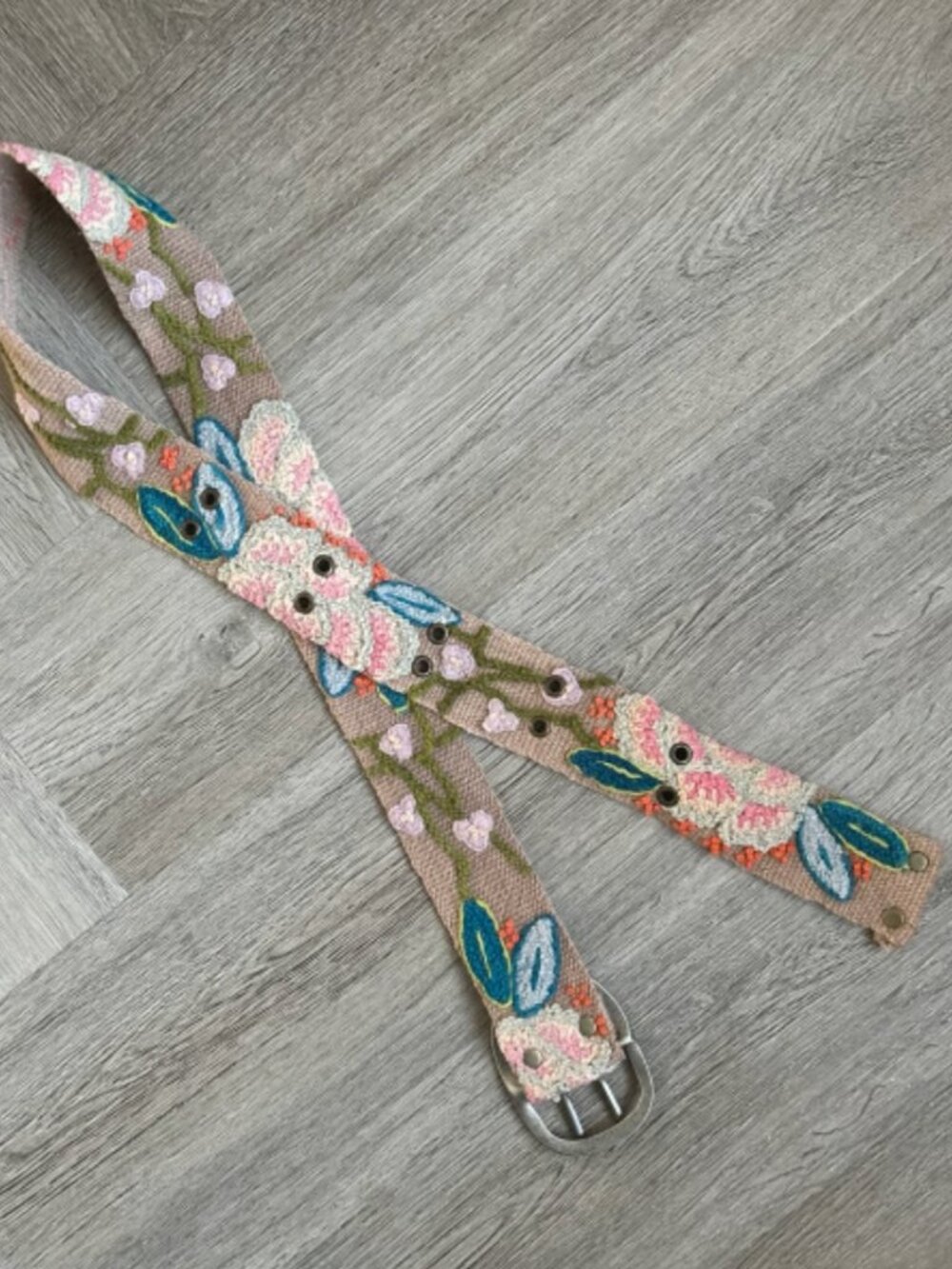 Jenny Krauss Embroidered Belt | Medium | Tan Neutral Colorful Floral Boho